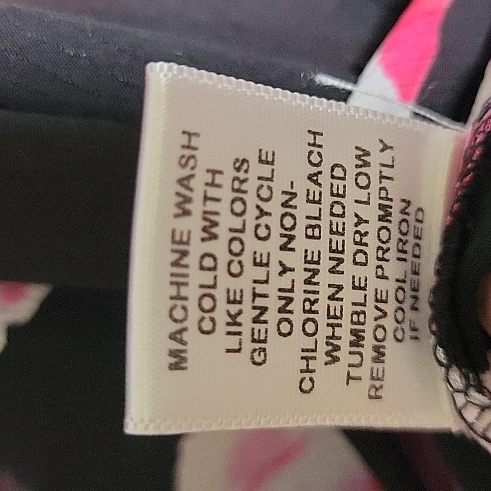 Elle XL Black & Pink Floral Top - Picture 7 of 9
